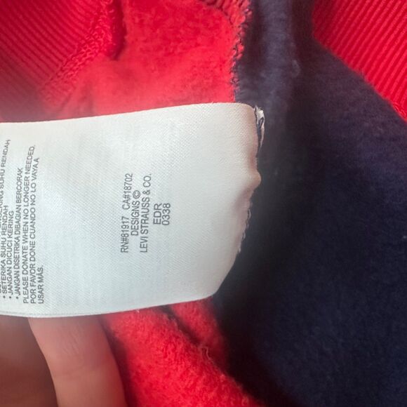 Levi’s Kids XL Colorblock Sweatshirt Red White Blue Logo Crew 13-15 Yrs - Picture 5 of 6